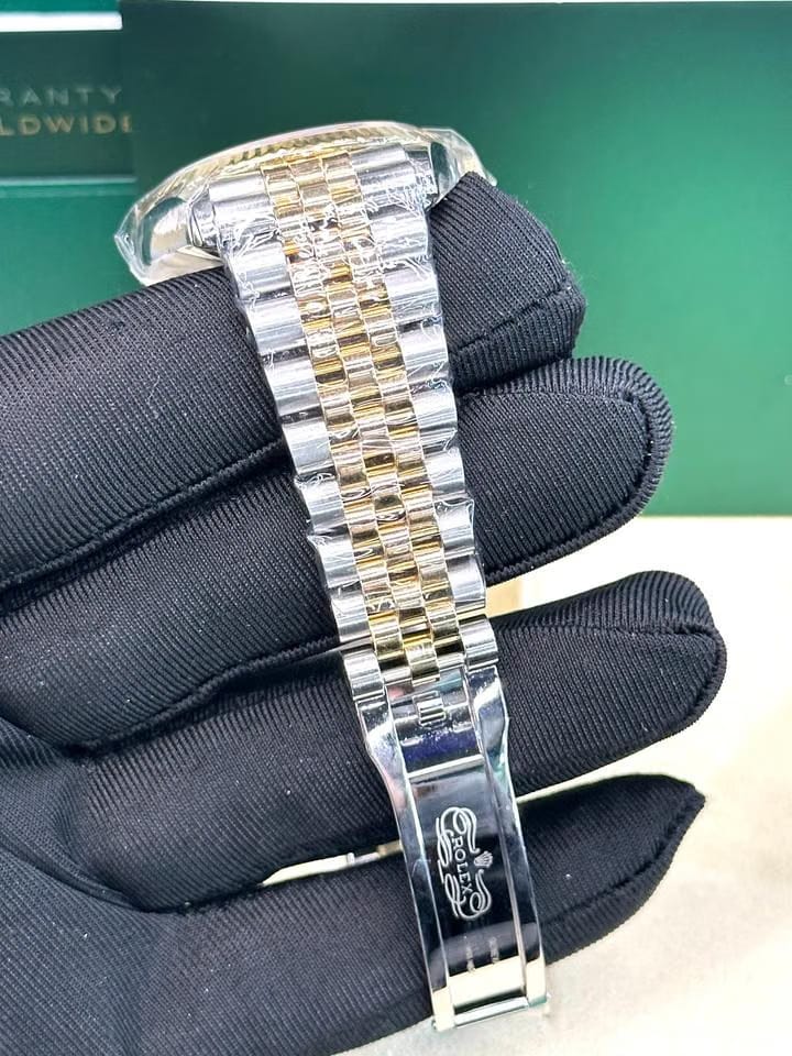 Rolex | Datejust | 126233 | Steel | 36 mm | Gold/Steel | Green | Automatic