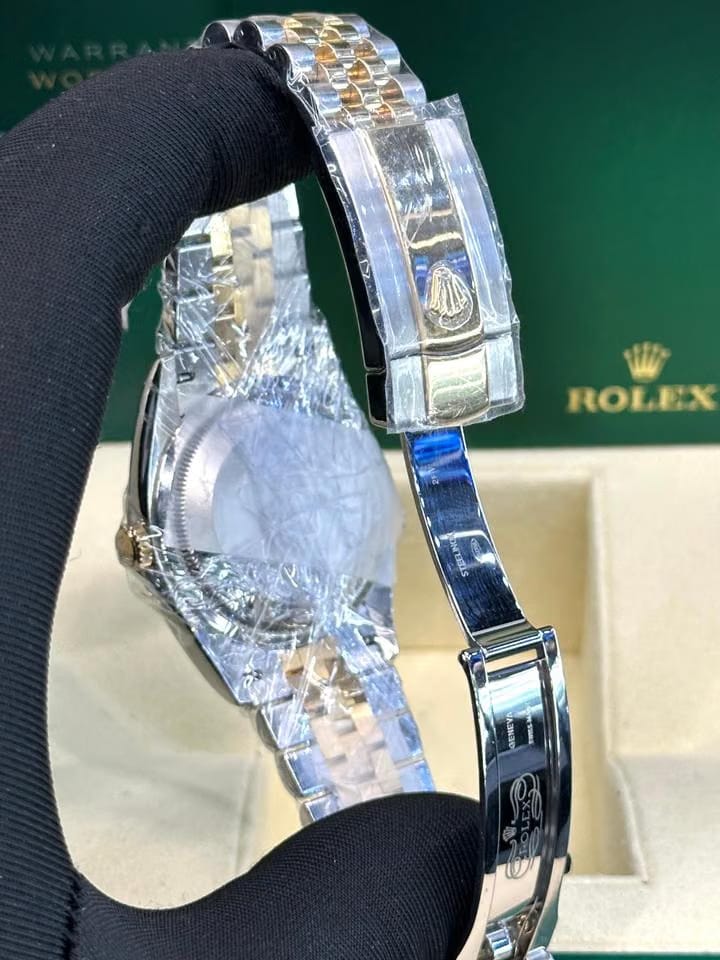 Rolex | Datejust | 126233 | Steel | 36 mm | Gold/Steel | Green | Automatic