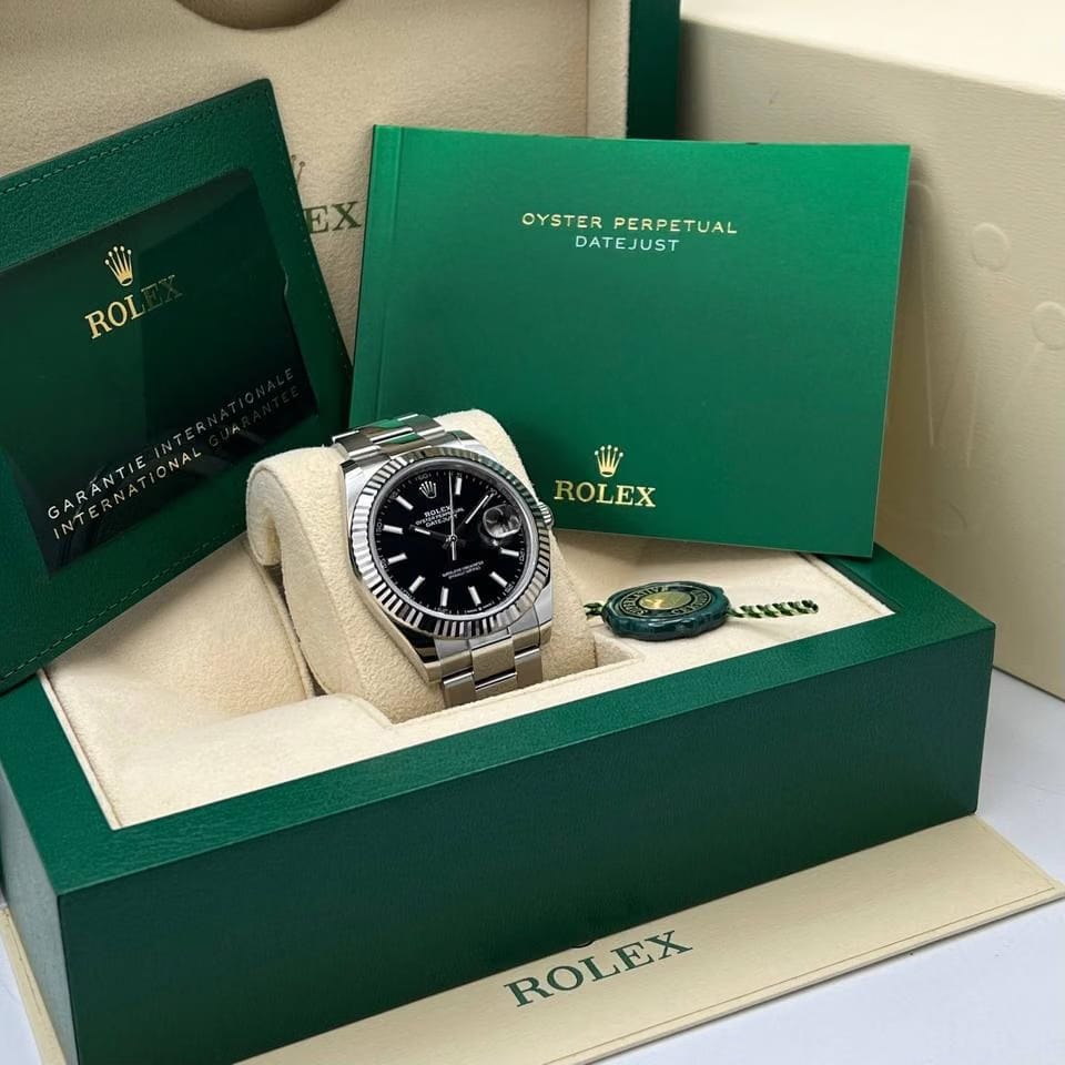 Rolex | Datejust | 126334 | Steel | 36 mm | Steel | Black | Automatic