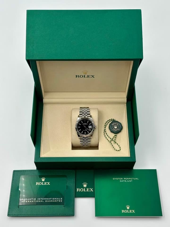 Rolex | Datejust | 126234 | Steel | 41 mm | Steel | Black | Automatic
