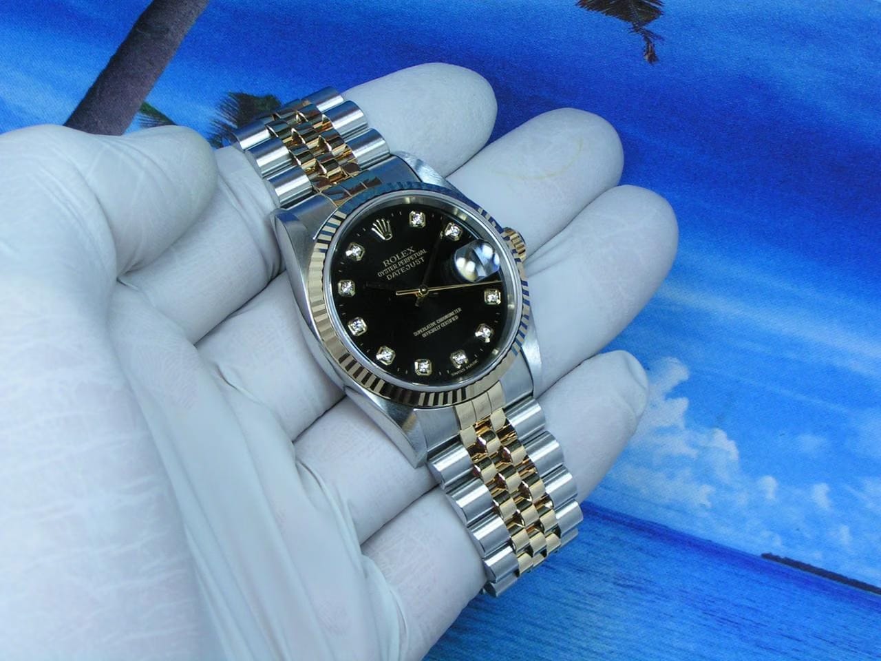 Rolex | Datejust | 16233 | Gold/Steel | 36 mm | Gold/Steel | Black | Automatic