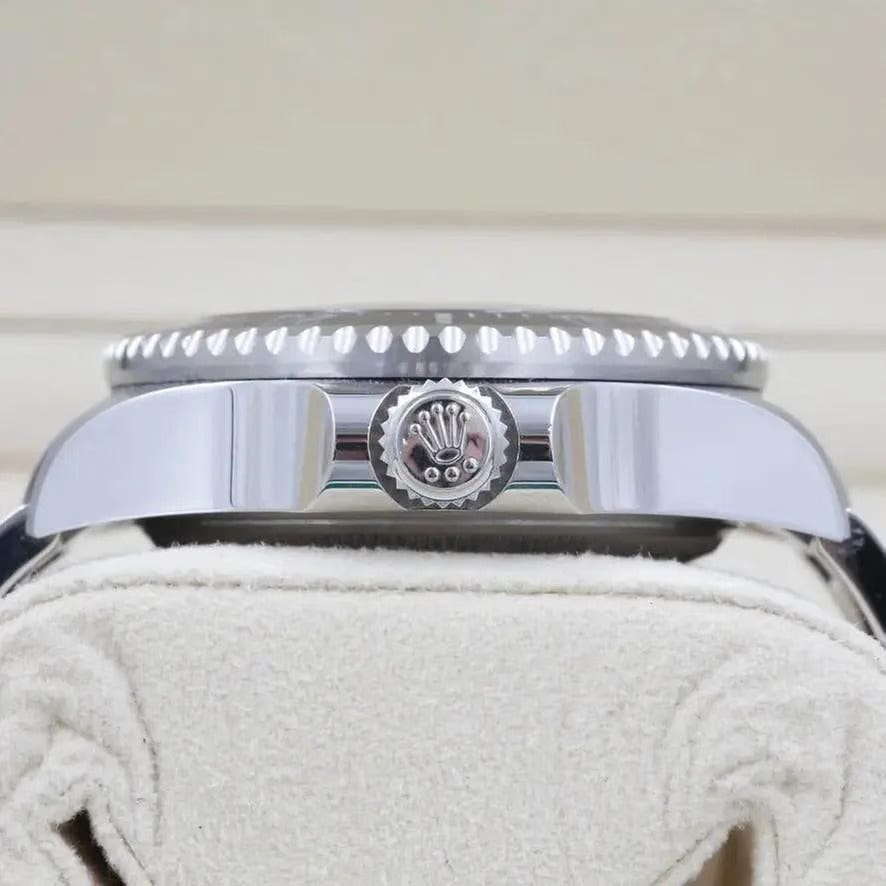 Rolex | Sea-Dweller | 126660 | Steel | 44 mm | Automatic
