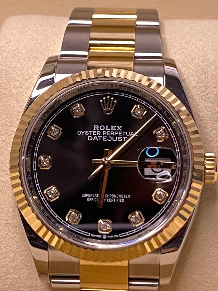 Rolex | Datejust | 126233 | Gold/Steel | 36 mm | Gold/Steel | Black | Automatic