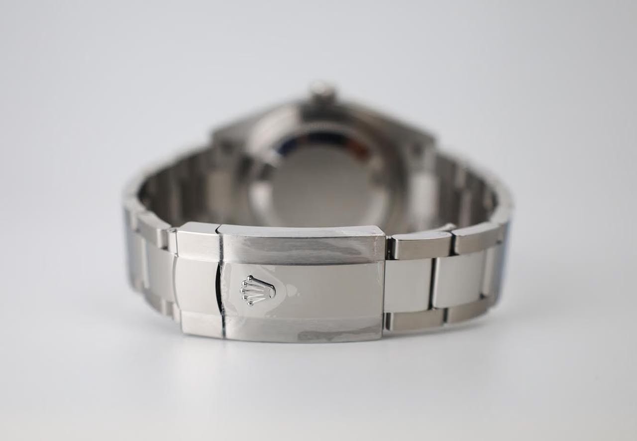 Rolex | Datejust | 126334 | White gold | 40 mm | Steel | Blue | Automatic