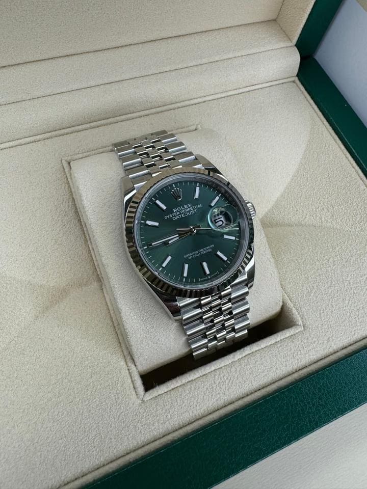 Rolex | Datejust | 126234 | Gold/Steel | 36 mm | Steel | Green | Automatic