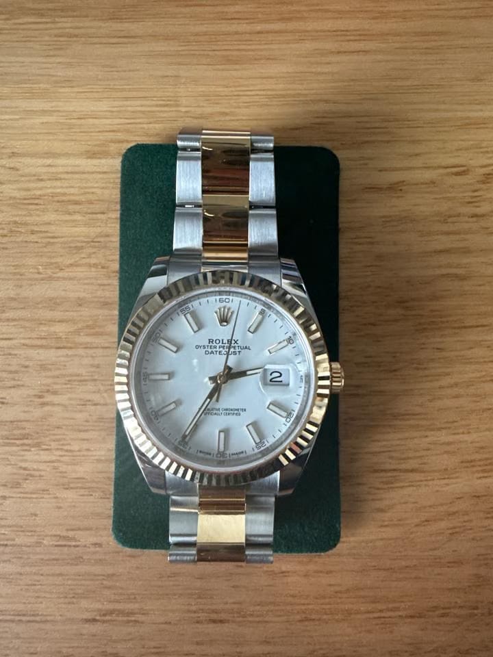 Rolex | Datejust | 126333 | Yellow gold | 41 mm | Gold/Steel | White | Automatic