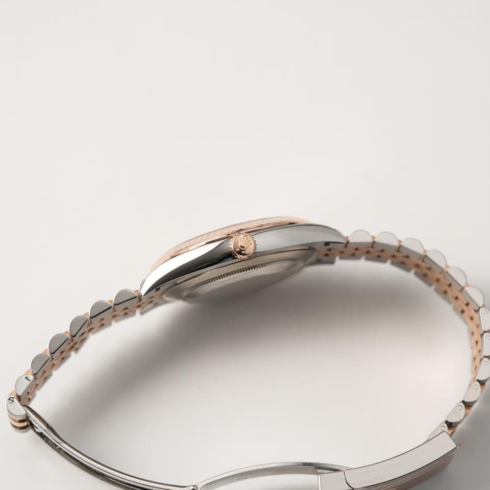 Rolex | Datejust | 126331 | Rose gold | 41 mm | Gold/Steel | Pink | Automatic