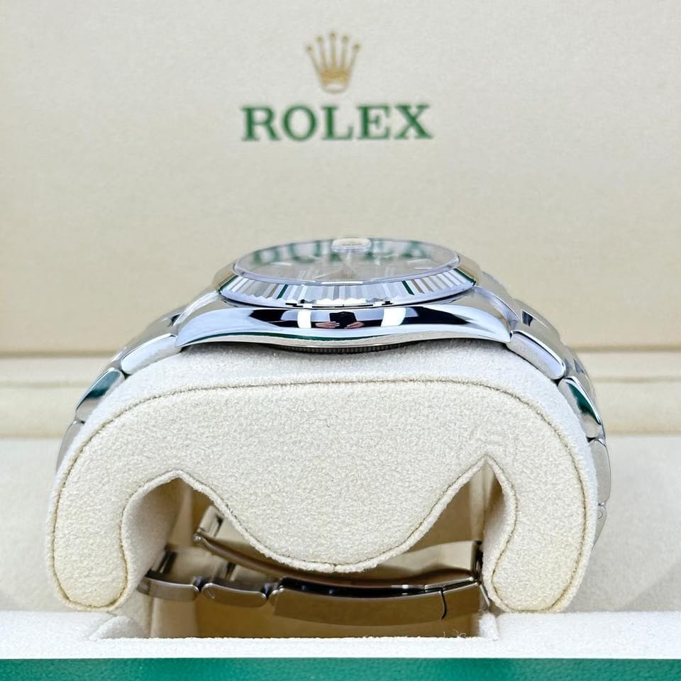 Rolex | Datejust | 126334 | Gold/Steel | 41 mm | Steel | Grey | Automatic