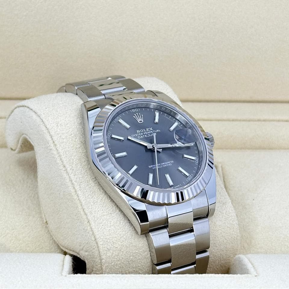 Rolex | Datejust | 126334 | Gold/Steel | 41 mm | Steel | Grey | Automatic