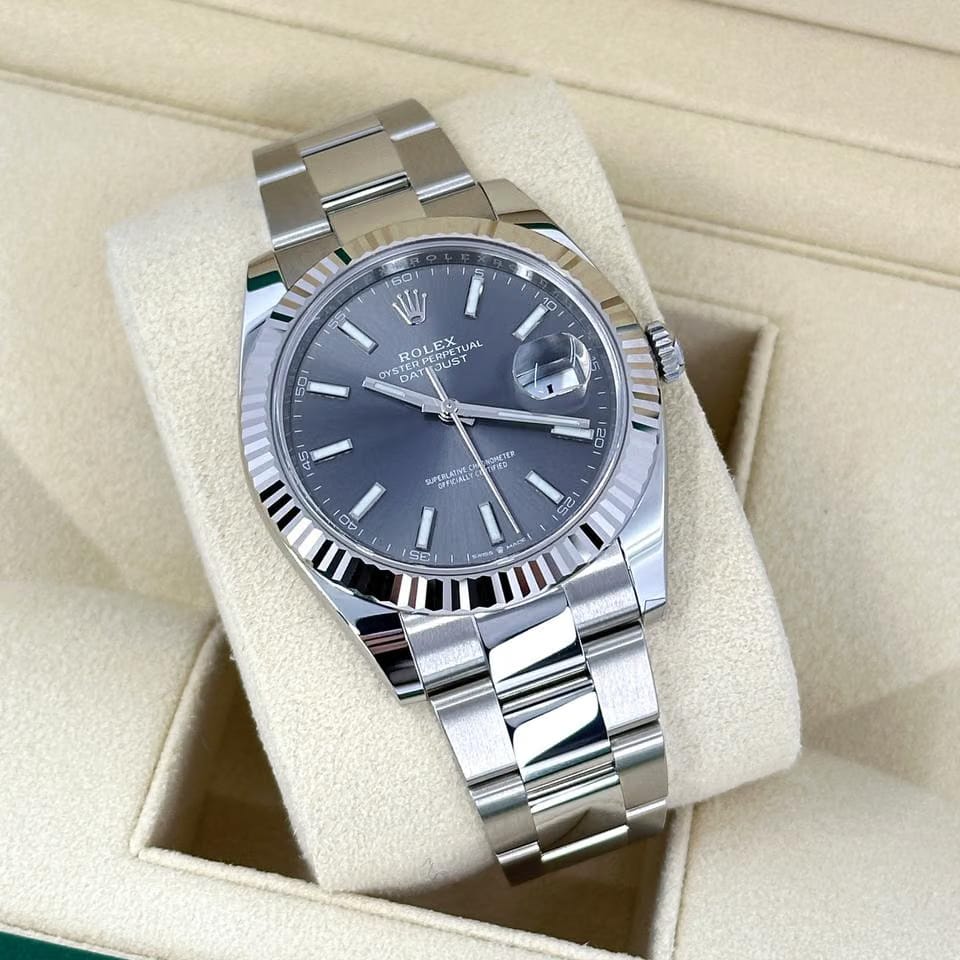 Rolex | Datejust | 126334 | Gold/Steel | 41 mm | Steel | Grey | Automatic