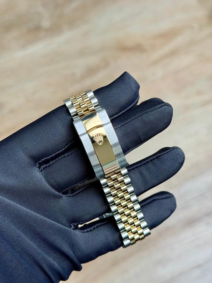 Rolex | Datejust | 126233 | Gold/Steel | 36 mm | Gold/Steel | White | Automatic