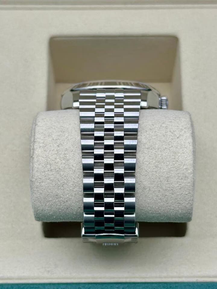 Rolex | Datejust | 126234 | Steel | 41 mm | Steel | Blue | Automatic
