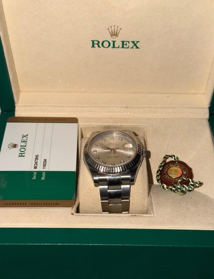 Rolex | Datejust | 116334 | White gold | 41 mm | Steel | Silver | Automatic