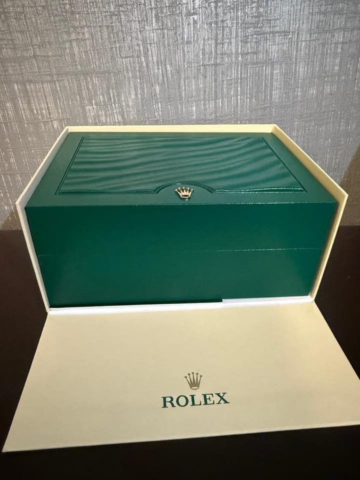 Rolex Datejust 36126234 Rolex Datejust 36 Ref. 126234 / Quadrante nero 10 diamanti