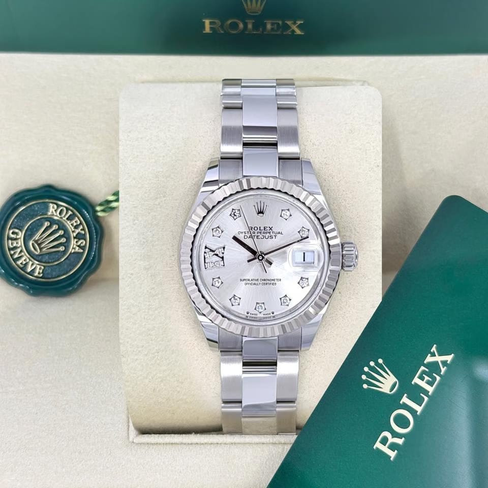 Rolex | Datejust | 279174 | White gold | 28 mm | Steel | Silver | Automatic