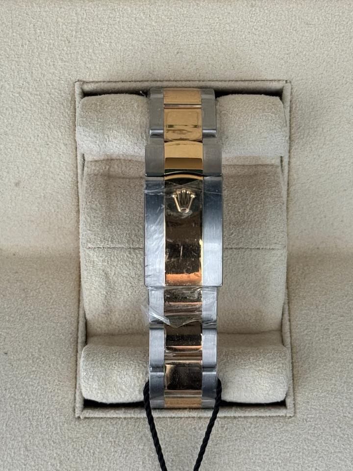 Rolex | Datejust | 126333 | Gold/Steel | 41 mm | Gold/Steel | Black | Automatic