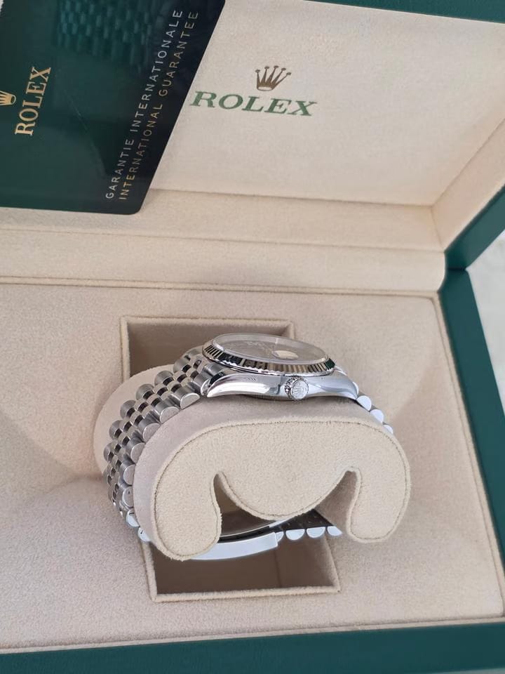 Rolex | Datejust | 126234 | Steel | 31 mm | Steel | Purple | Automatic
