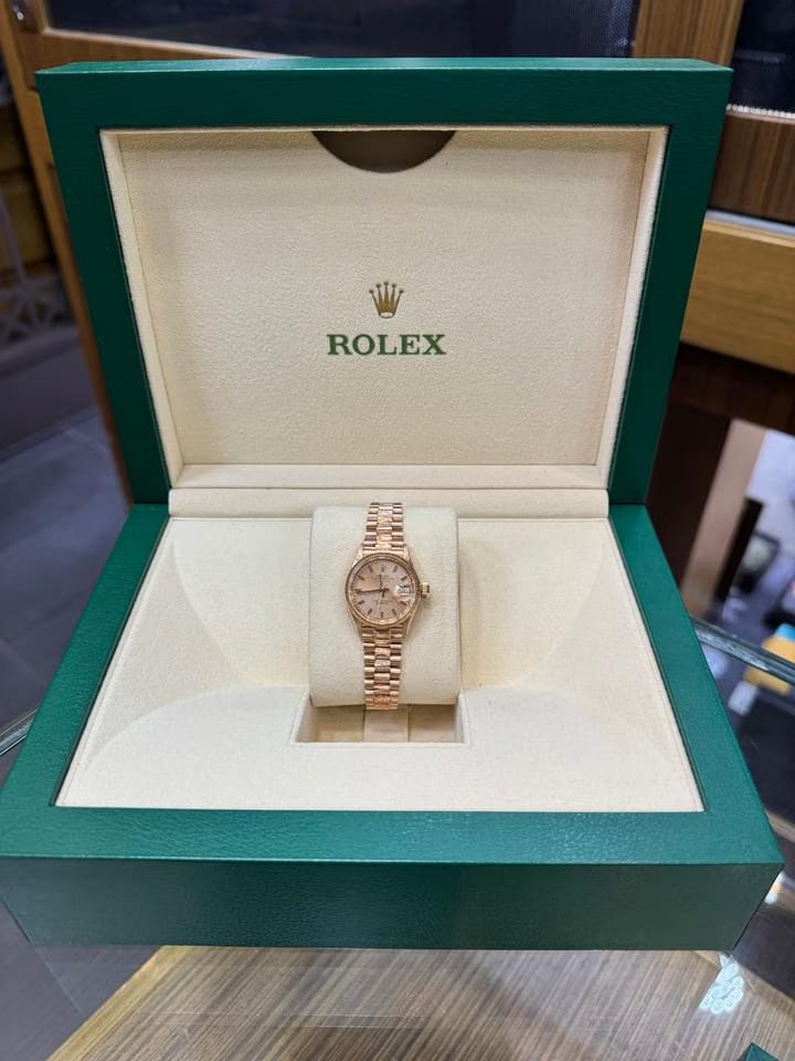 Rolex | Datejust | 6527 | Rose gold | 26 mm | Rose gold | Pink | Automatic