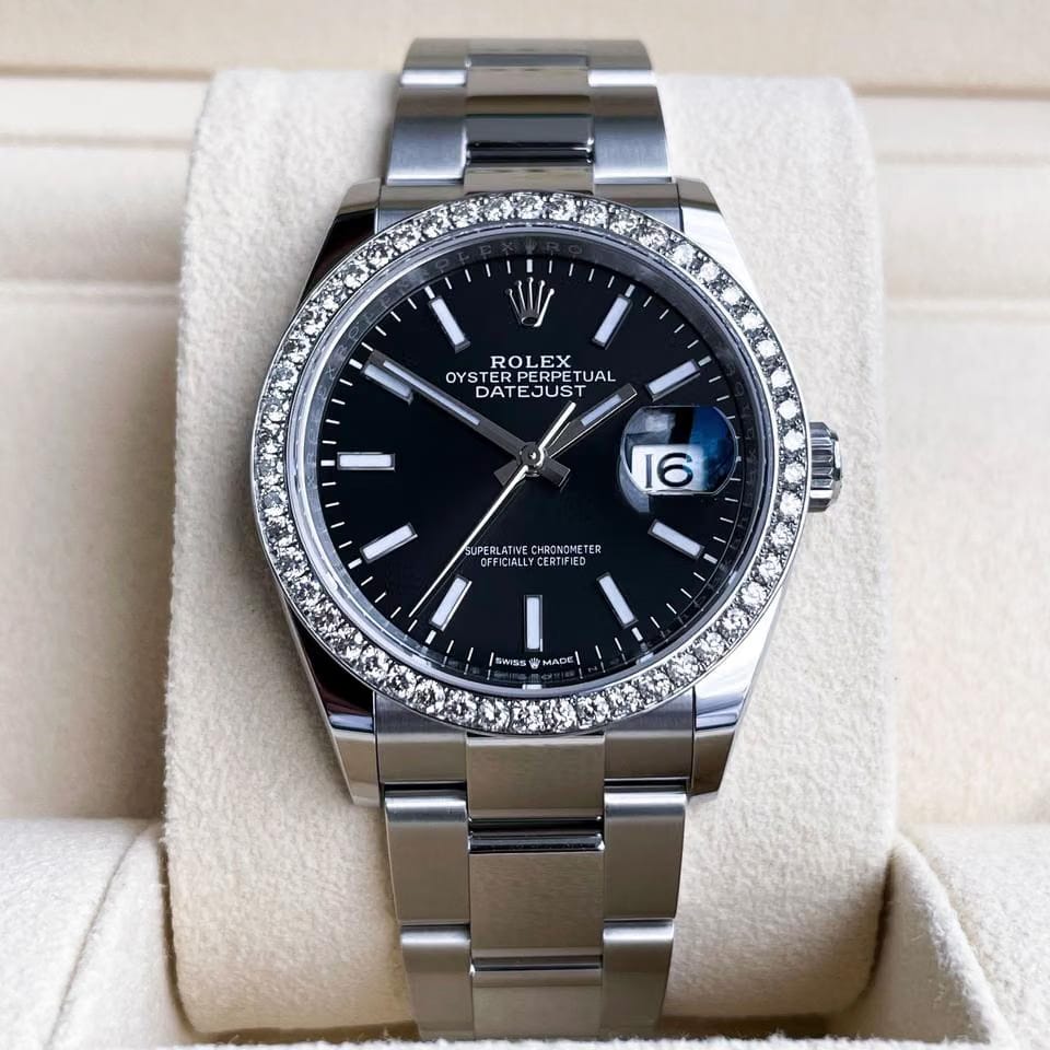 Rolex | Datejust | 126200 | 36 mm | Black | Automatic