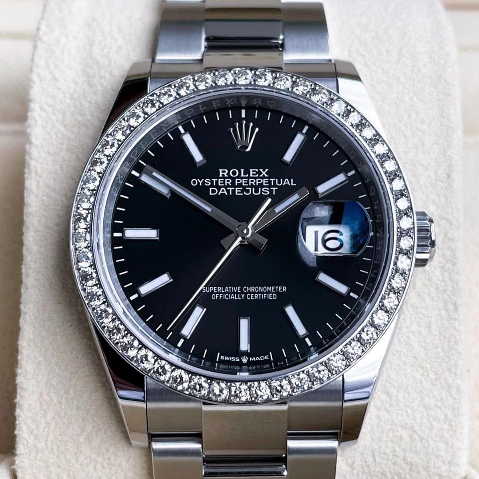 Rolex | Datejust | 126200 | 36 mm | Black | Automatic
