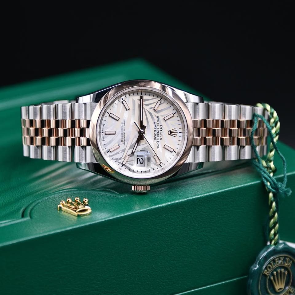Rolex | Datejust | 126201 | Gold/Steel | 36 x 44 mm | Gold/Steel | Silver | Automatic