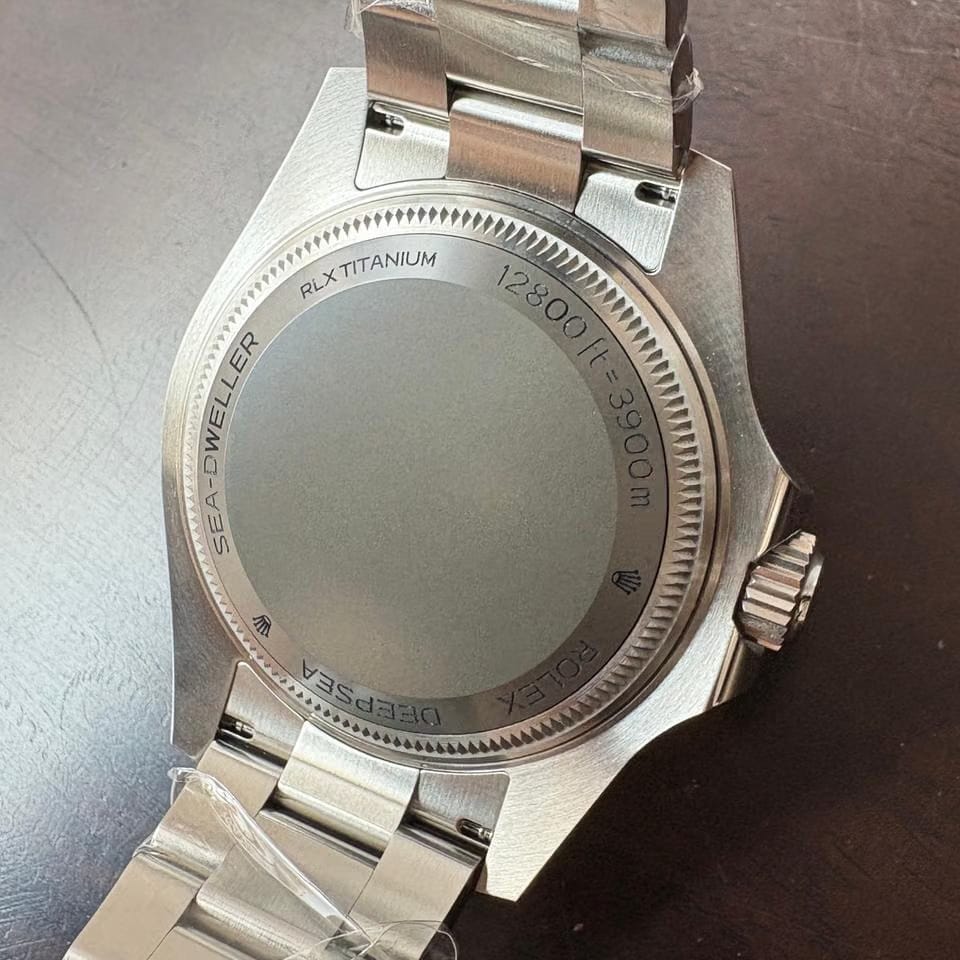 Rolex | Sea-Dweller | 136660-0003 | Steel | 44 mm | Steel | Black | Automatic