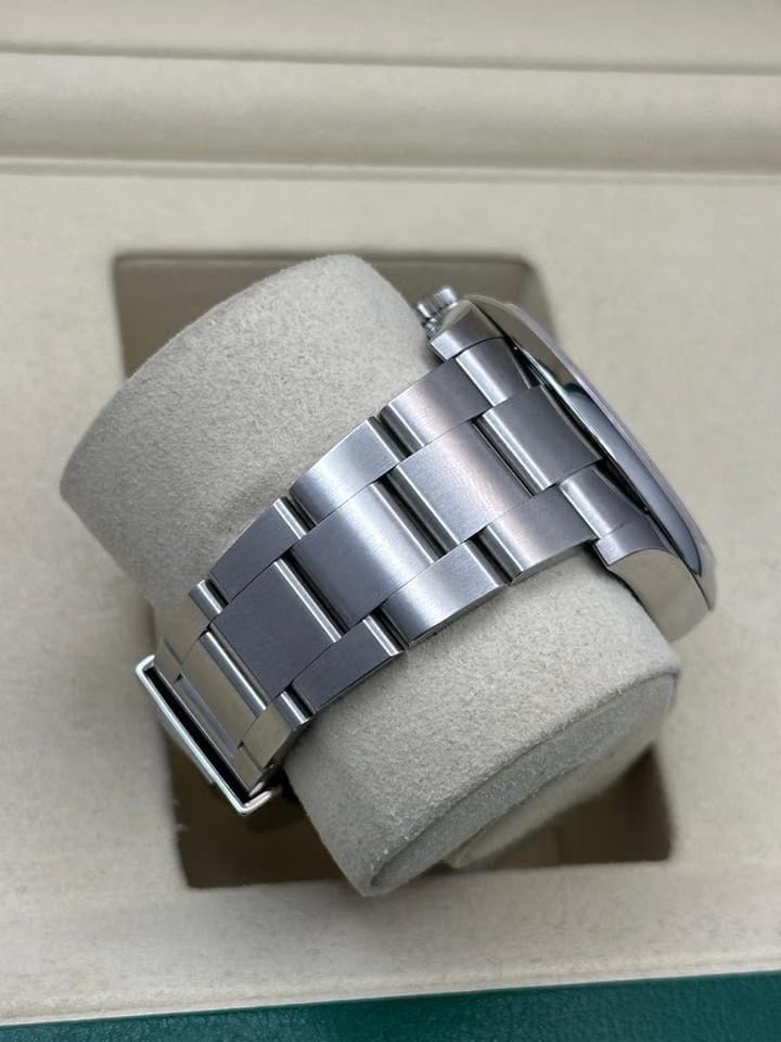 Rolex | Oyster Perpetual | 124300 | Steel | 41 mm | Steel | Yellow | Automatic