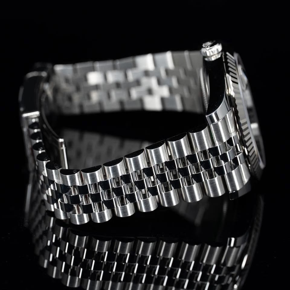 Rolex | Datejust | 126334 | Silver | 41 mm | Steel | Black | Automatic