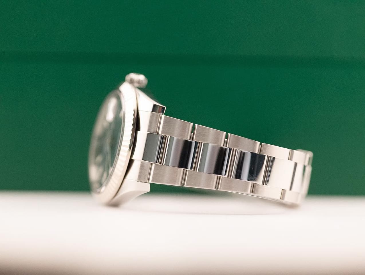 Rolex | Datejust | 126334 | White gold and steel | 41 mm | Steel | Green | Automatic
