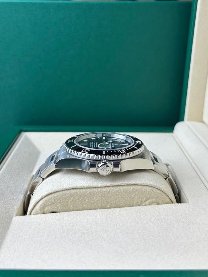 Rolex | Submariner | 126610LN | 41 mm | Automatic