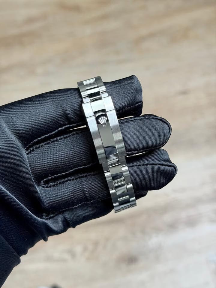 Rolex | Datejust | 279174 | Gold/Steel | 28 mm | Steel | Mother of pearl | Automatic