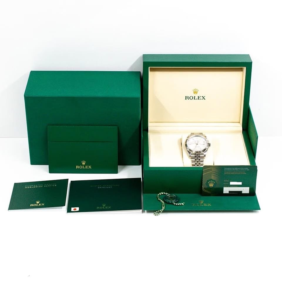 Rolex | Datejust | 126334 | Gold/Steel | 41 mm | Steel | Silver | Automatic