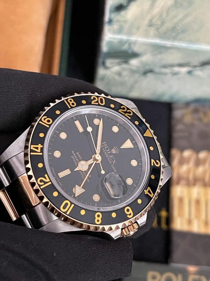 Rolex | GMT-Master II | 16713 | Gold/Steel | 40 mm | Gold/Steel | Black | Automatic