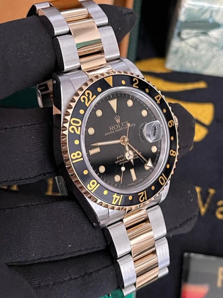 Rolex | GMT-Master II | 16713 | Gold/Steel | 40 mm | Gold/Steel | Black | Automatic