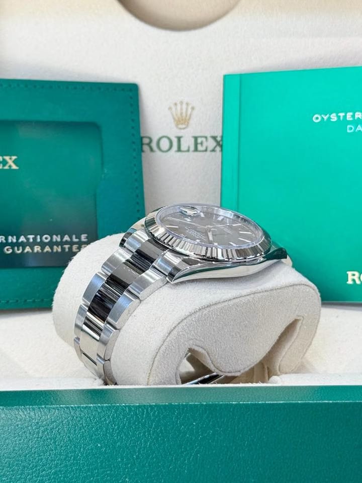 Rolex | Datejust | 126334-0002 | Gold/Steel | 41 mm | Steel | Blue | Automatic