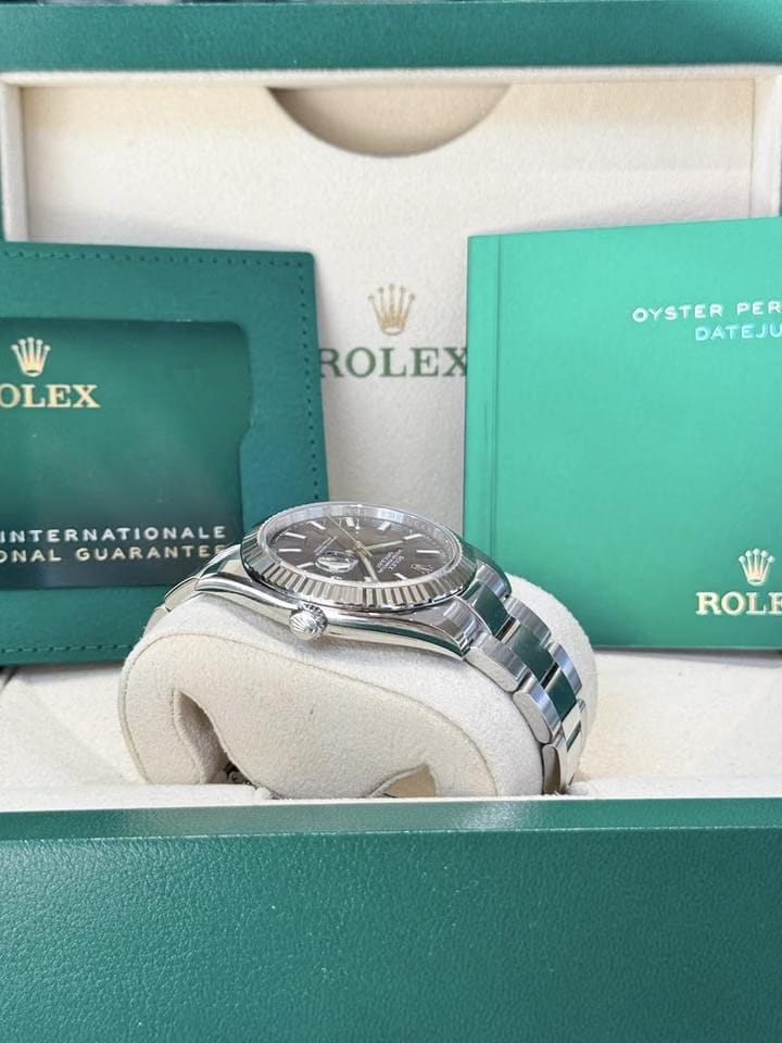 Rolex | Datejust | 126334-0002 | Gold/Steel | 41 mm | Steel | Blue | Automatic