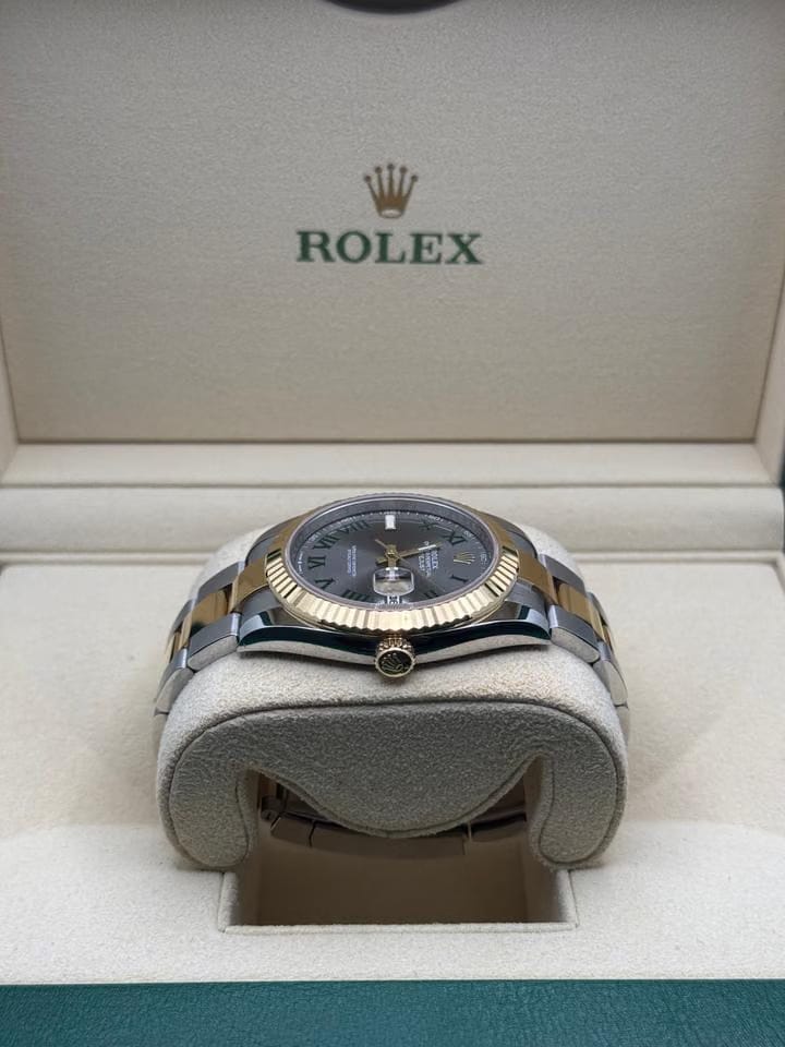 Rolex | Datejust | 126333 | Steel | 41 mm | Gold/Steel | Grey | Automatic