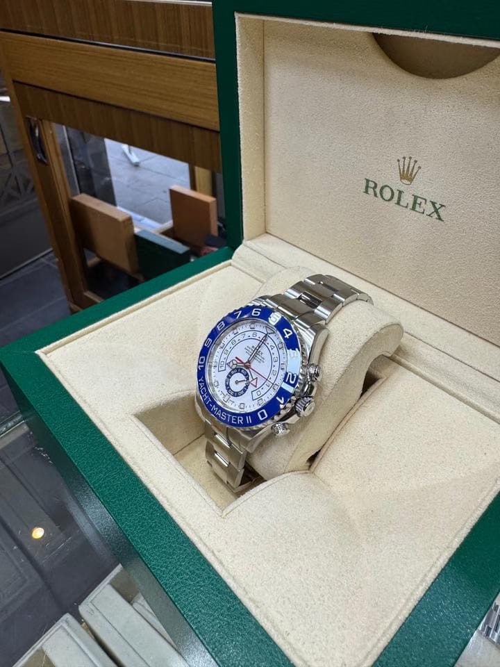 Rolex | Yacht-Master II | 116680 | Steel | 44 mm | Steel | White | Automatic