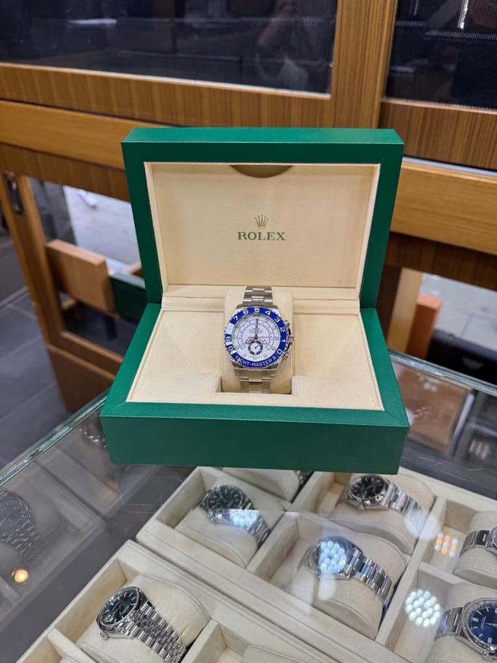 Rolex | Yacht-Master II | 116680 | Steel | 44 mm | Steel | White | Automatic