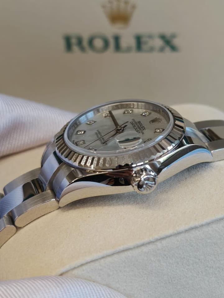 Rolex | Datejust | 279174NG WHITE OYS | Gold/Steel | 28 mm | Steel | Silver | Automatic