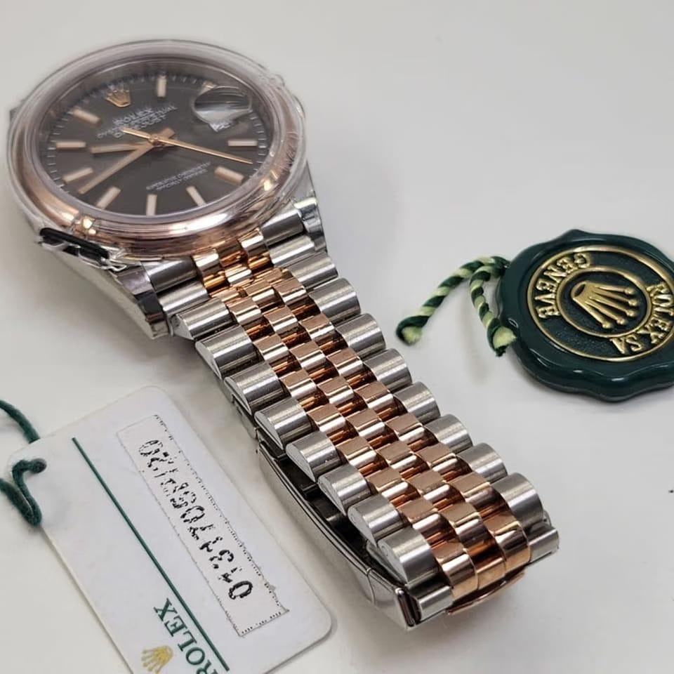 Rolex | Datejust | 126201 | Steel | 36 mm | Grey | Automatic