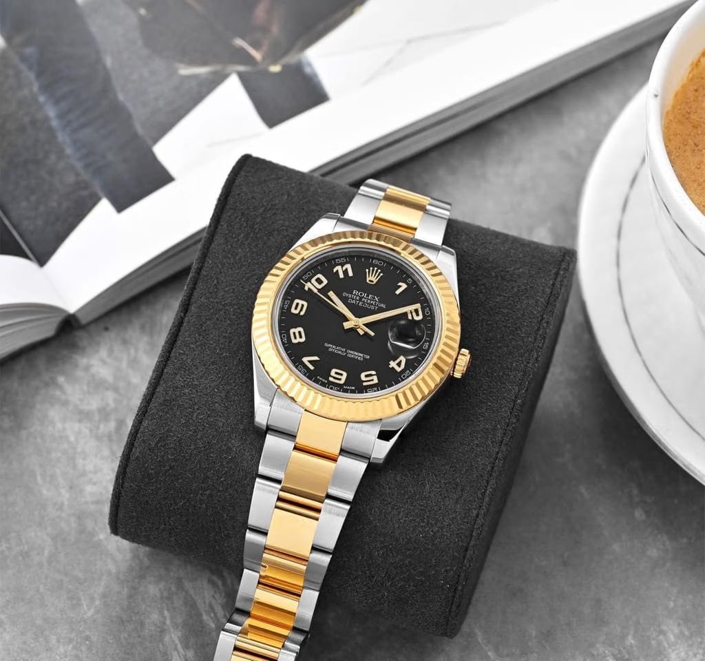 Rolex | Datejust | 116333 | Gold/Steel | 41 mm | Gold/Steel | Black | Automatic