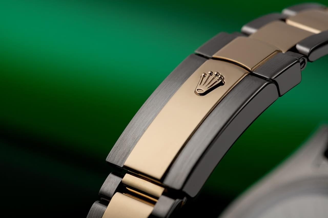 Rolex | Datejust | 116333 | Gold/Steel | 41 mm | Gold/Steel | Black | Automatic