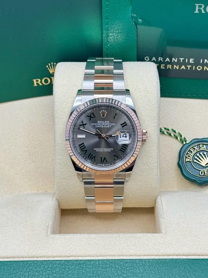 Rolex | Datejust | 126231 | Rose gold | 36 x 44 mm | Gold/Steel | Brown | Automatic