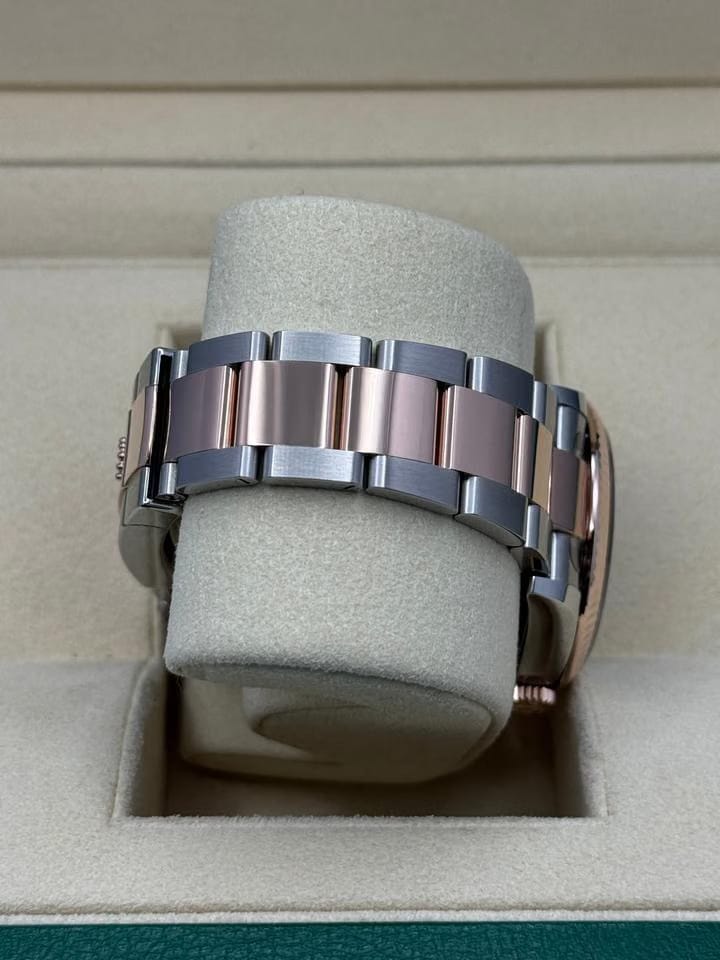 Rolex | Datejust | 126231 | Rose gold | 36 x 44 mm | Gold/Steel | Brown | Automatic