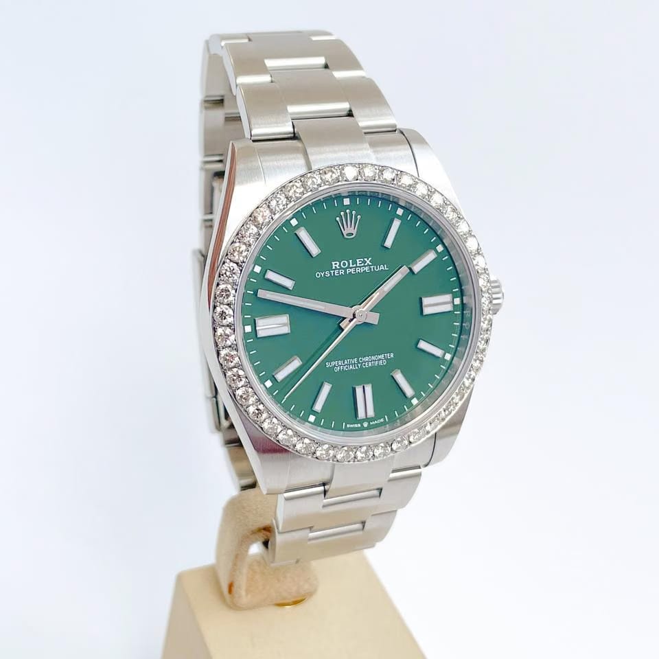 Rolex | Oyster Perpetual | 124300 | 41 mm | Green | Automatic