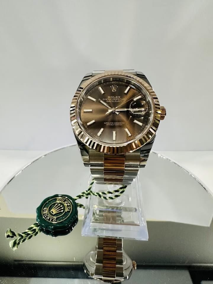 Rolex | Datejust | 126331 | Gold/Steel | 41 mm | Gold/Steel | Brown | Automatic