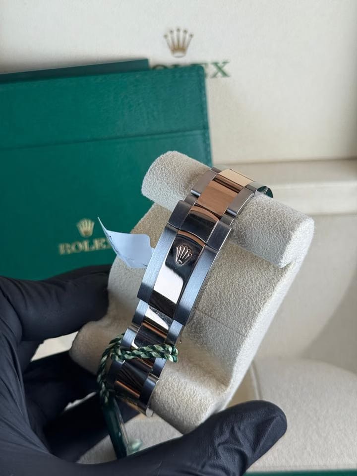 Rolex | Datejust | 126301-0009 | Gold/Steel | 41 mm | Gold/Steel | Silver | Automatic