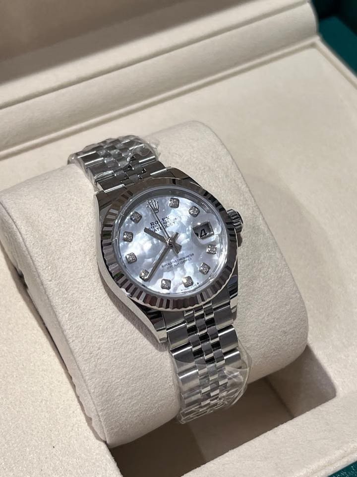 Rolex | Datejust | 279174 NG WHITE JUB | Gold/Steel | 28 mm | Steel | Silver | Automatic