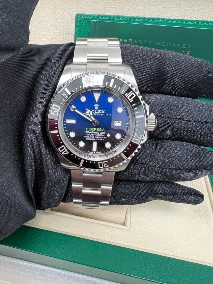 Rolex | Sea-Dweller | 126660 | Steel | 44 x 18 mm | Steel | Blue | Automatic